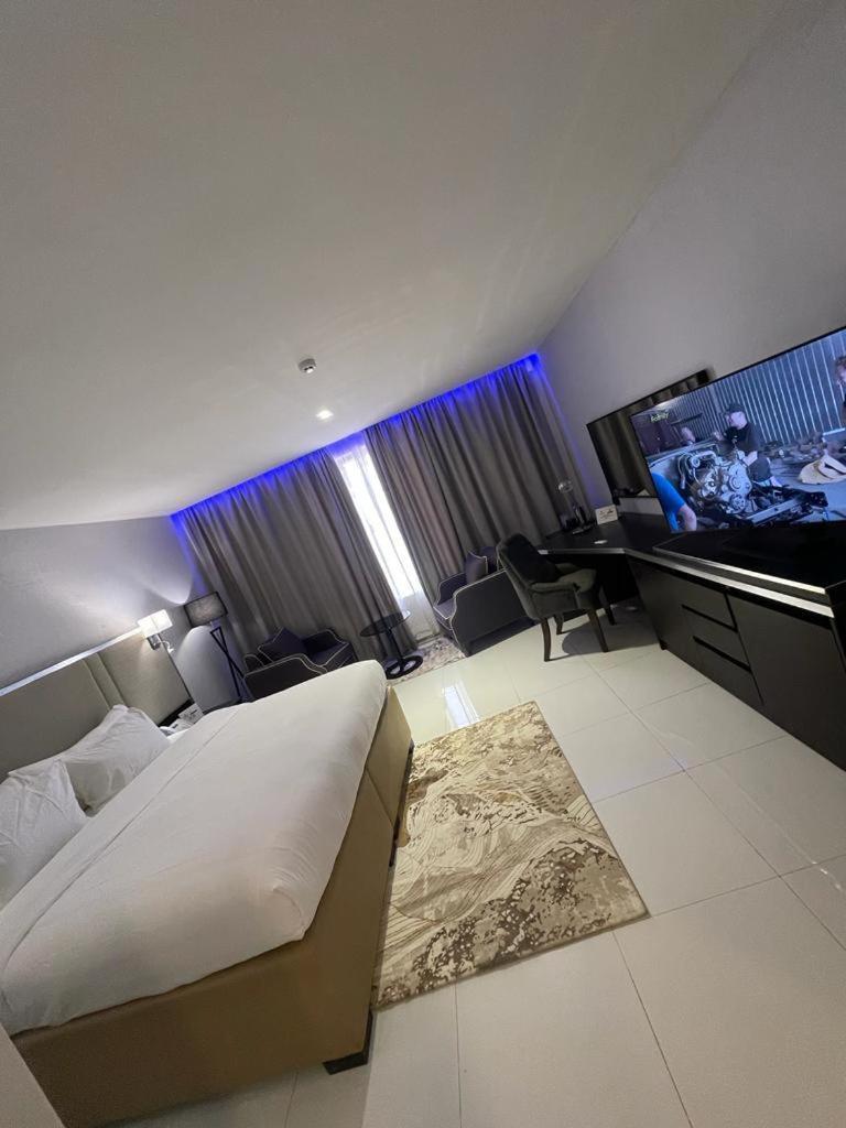 Boulevard Owerri Hotel Extérieur photo