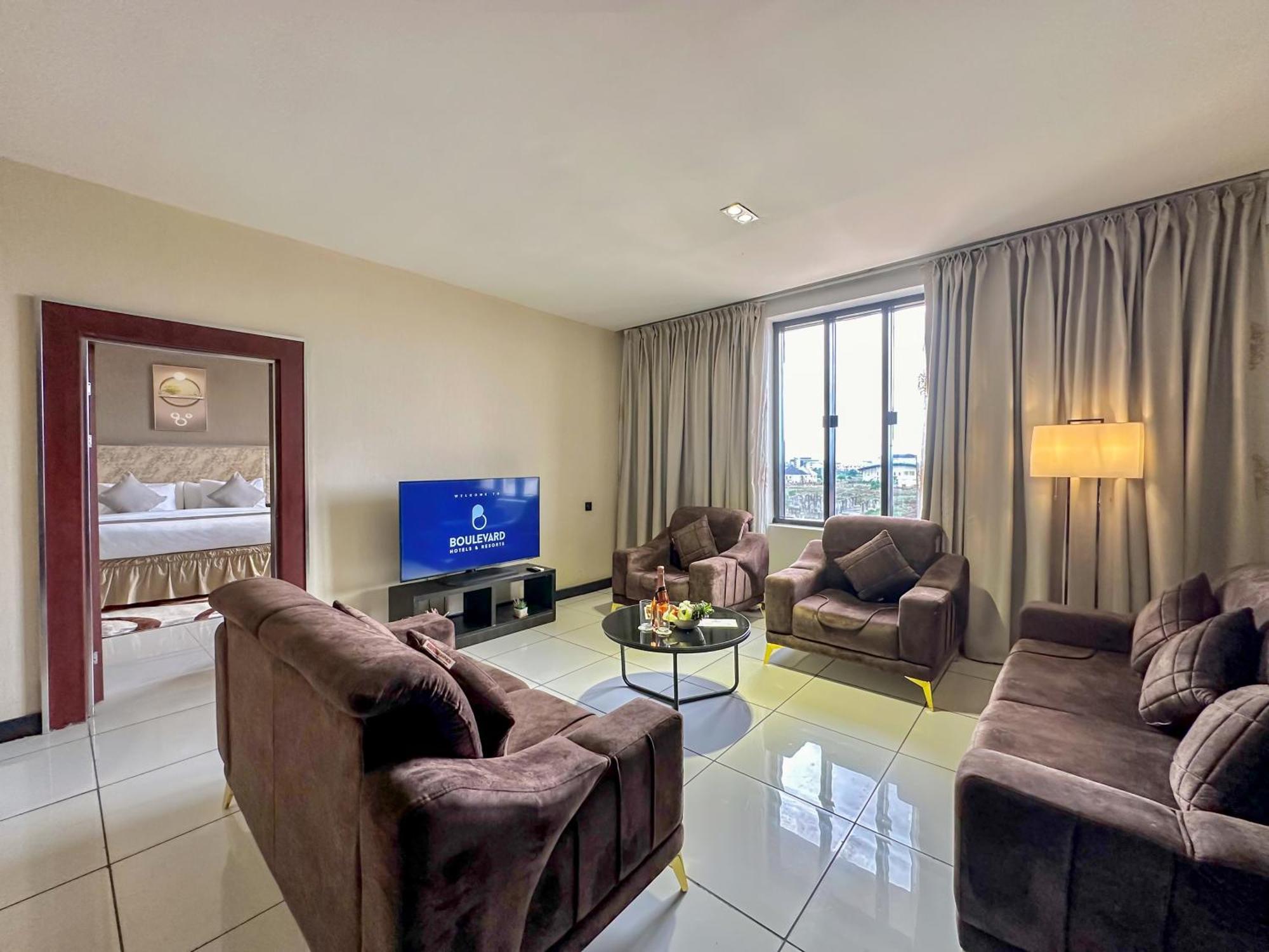 Boulevard Owerri Hotel Extérieur photo
