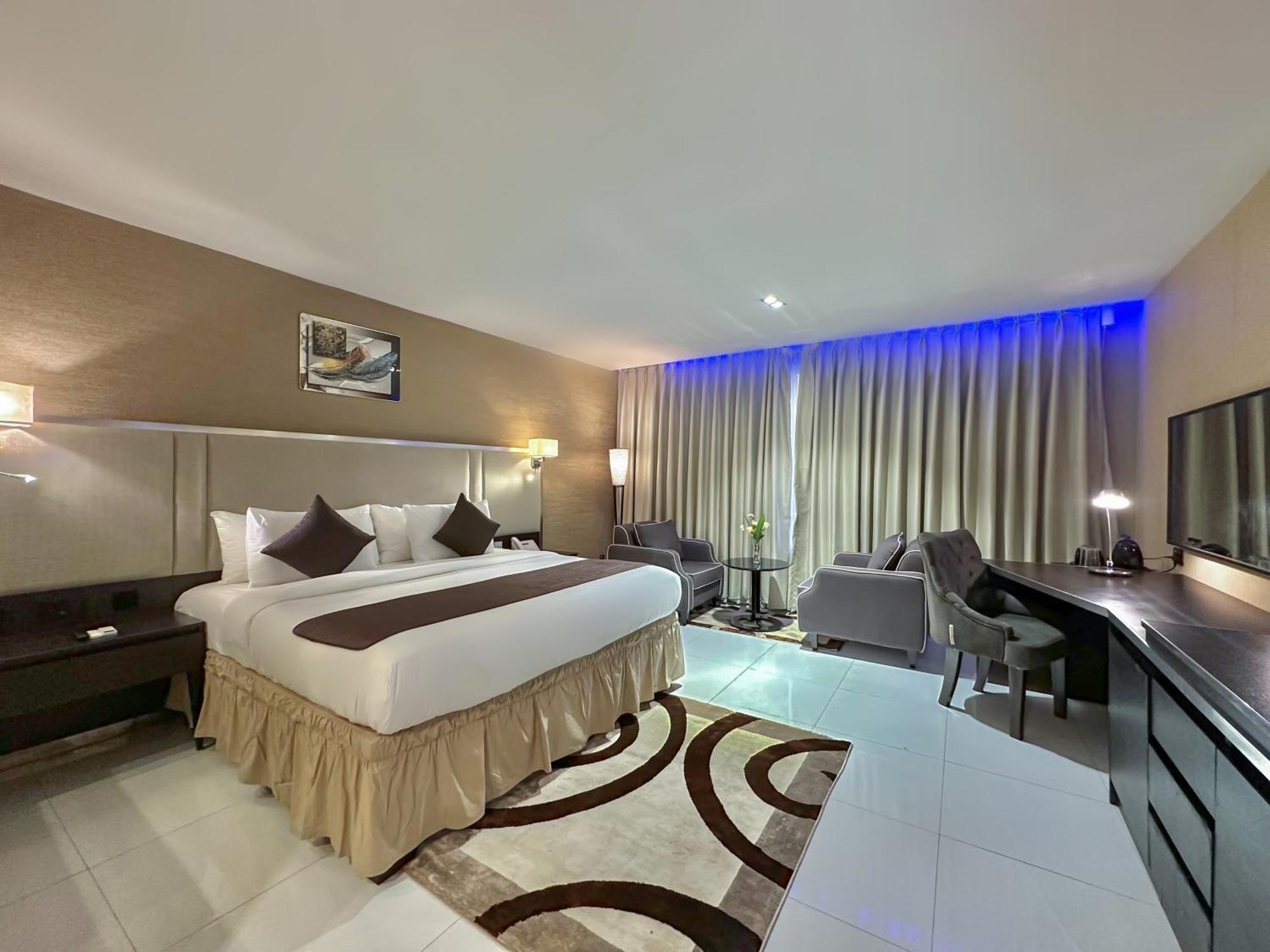 Boulevard Owerri Hotel Extérieur photo