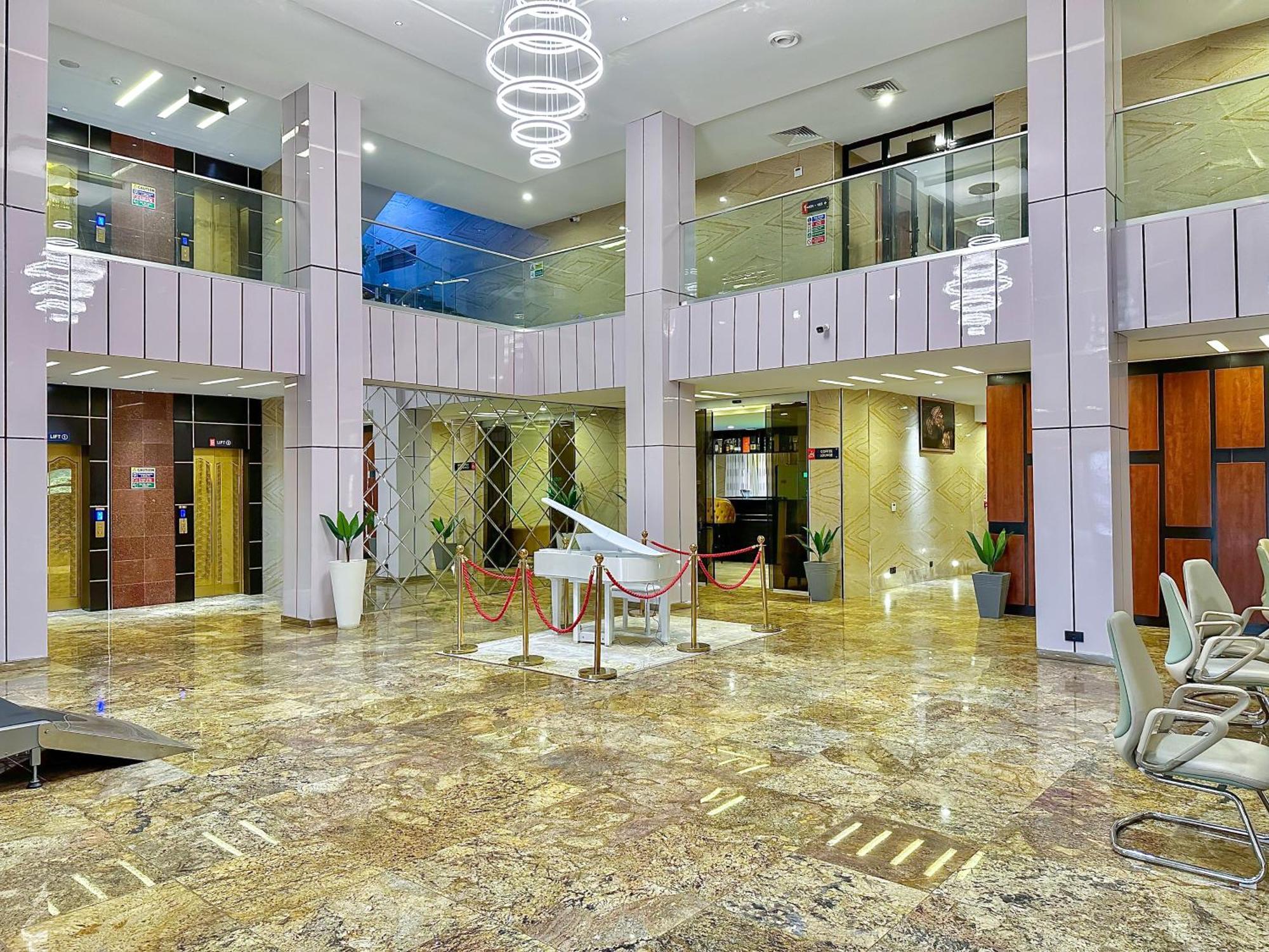 Boulevard Owerri Hotel Extérieur photo